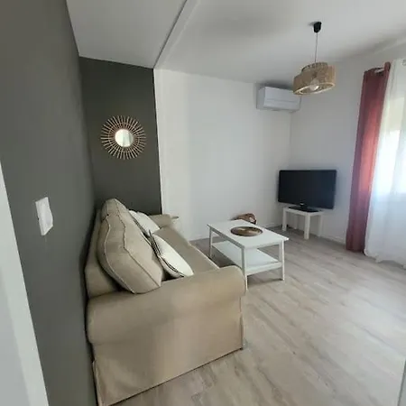 Appartement Petit Pavillon Cosy Avec Exterieur